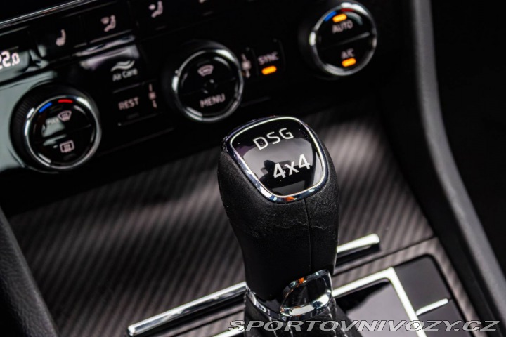 Škoda Superb 2022