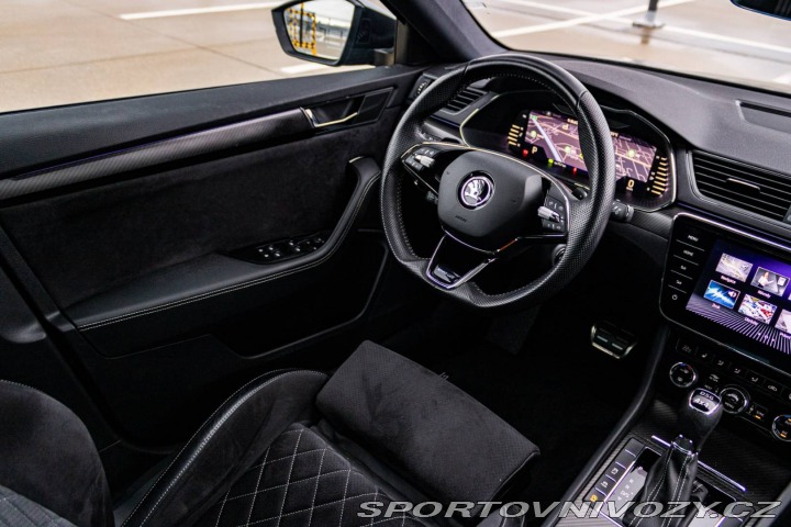 Škoda Superb 2022