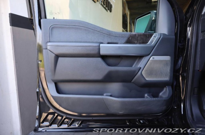 Ford Ostatní modely F-150 5.0 V8 SuperCrew 2021