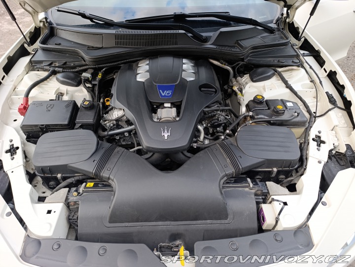 Maserati Ghibli 2016