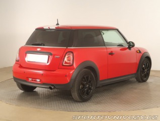 Mini One One 2012
