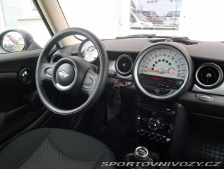 Mini One One 2012