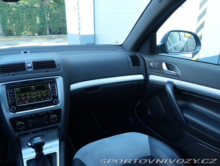 Škoda Octavia RS RS RS 2.0 TSI 2011