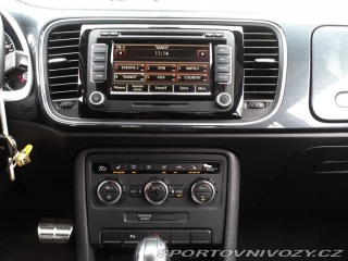 Volkswagen Beetle 2.0 TSI 2012