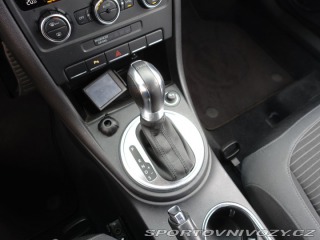 Volkswagen Beetle 2.0 TSI 2012