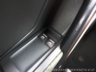 Volkswagen Beetle 2.0 TSI 2012