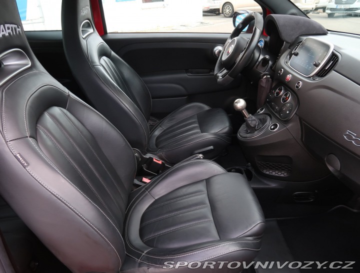 Fiat 500 Abarth 695 2016