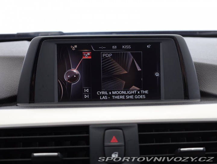 BMW 3 330 i 2016