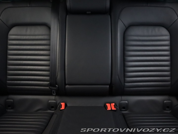 Volkswagen Ostatní modely Passat Highline 2.0 BiTDI 2016