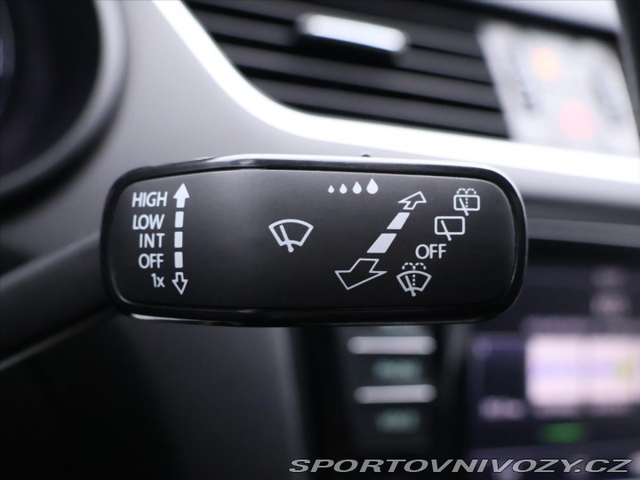 Škoda Octavia RS 2,0 TSI 169kW RS230 Xenon 2015