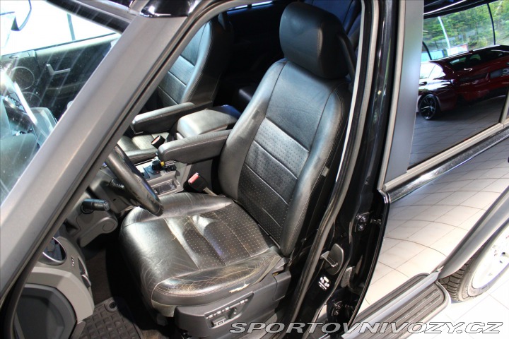 Ostatní značky Ostatní modely Land Rover Discovery 3 V8 HSE LPG Nová revize 2004