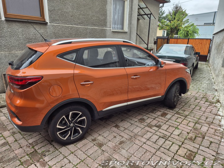 MG ZS 2025