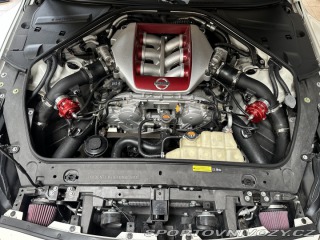 Nissan GT-R R35 2014