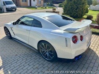 Nissan GT-R R35 2014