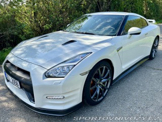 Nissan GT-R R35 2014