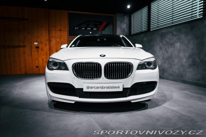BMW 7 740xD 2011
