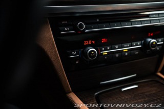 BMW 7 740xD 2011