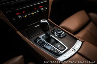 BMW 7 740xD 2011