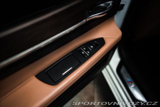 BMW 7 740xD 2011