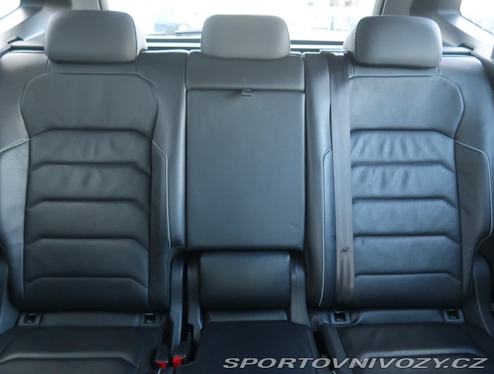 Volkswagen Ostatní modely Tiguan Allspace R-Line 2.0 TSI 2019