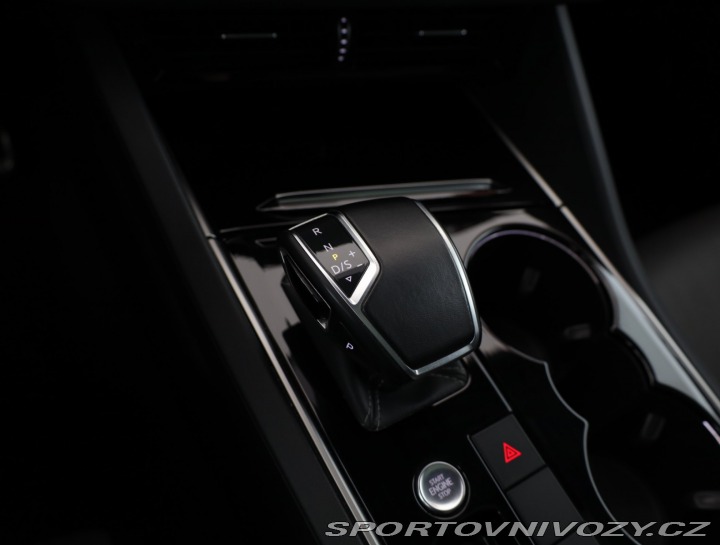 Volkswagen Ostatní modely Touareg R-Line 3.0 TDI 2019