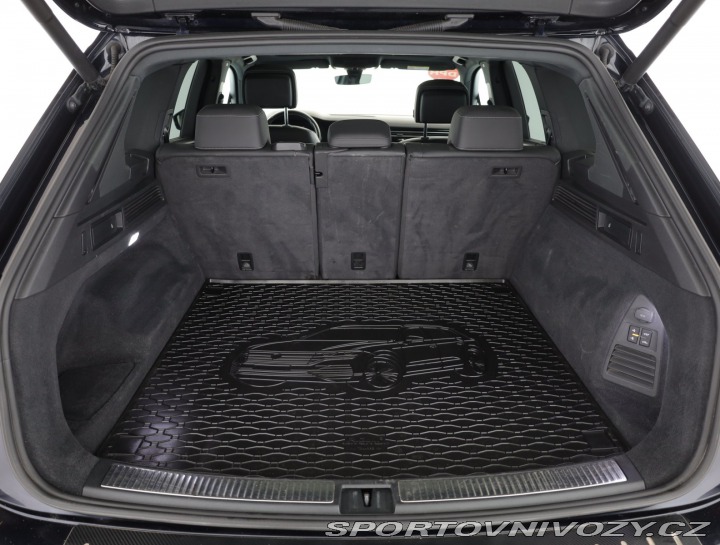 Volkswagen Ostatní modely Touareg R-Line 3.0 TDI 2019