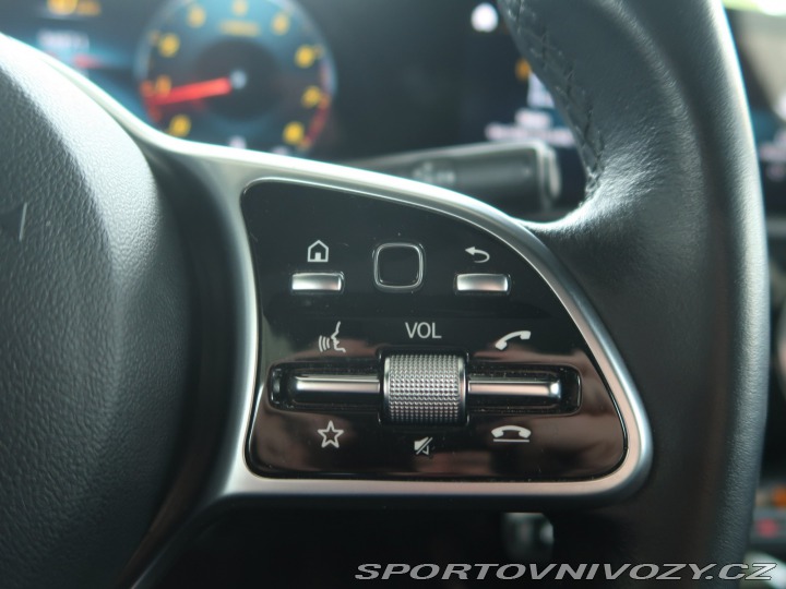 Mercedes-Benz CLA 200 2023