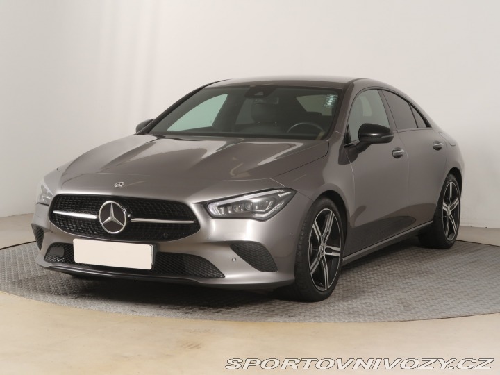 Mercedes-Benz CLA 200 2023