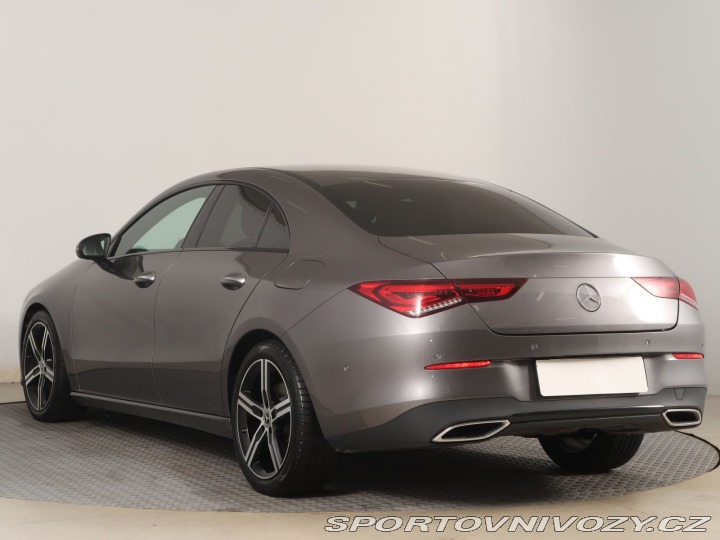 Mercedes-Benz CLA 200 2023