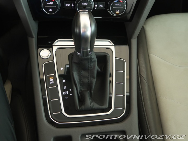 Volkswagen Arteon Elegance 2.0 TDI 4Motion 2019