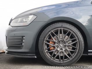 Volkswagen Golf 2.0 TDI GTD 2015