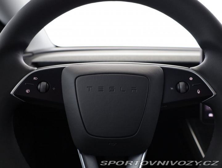 Tesla Model Y Long Range AWD 79kWh 2025
