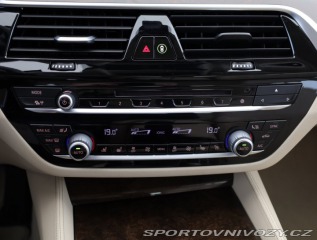 BMW 5 Luxury Line 540i xDrive 2017