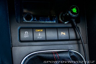 Volkswagen Golf GTI 2.0 TSI / AJ NA SPLÁ 2011