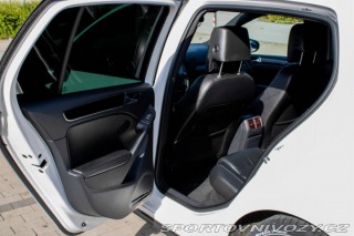Volkswagen Golf GTI 2.0 TSI / AJ NA SPLÁ 2011