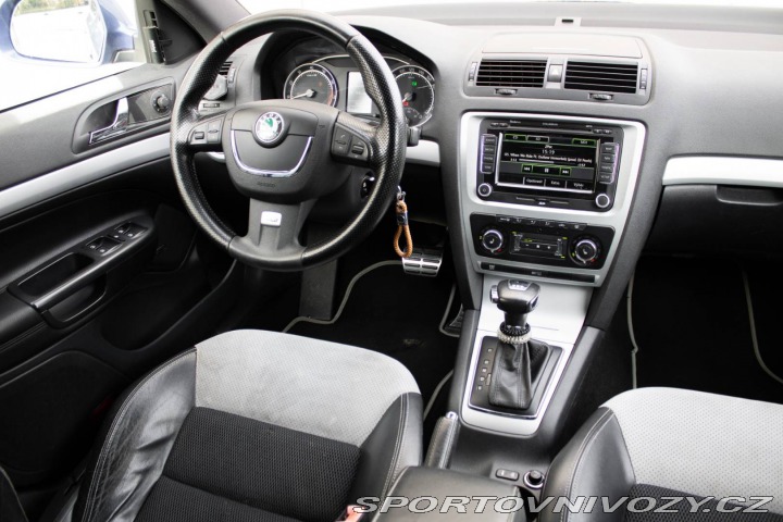Škoda Octavia RS Combi 2008