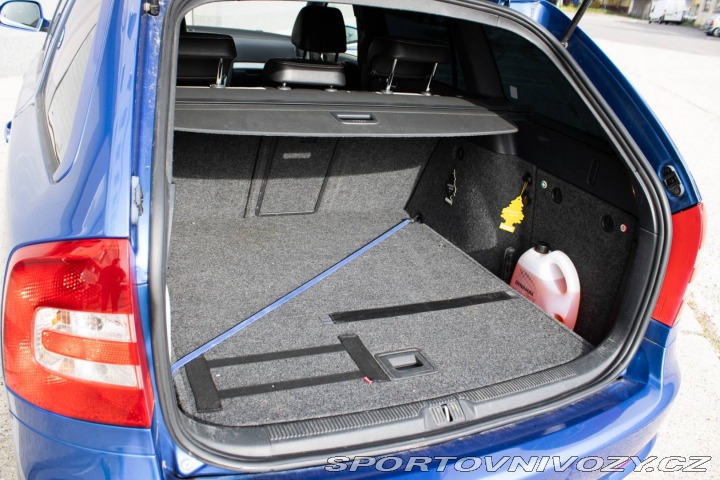 Škoda Octavia RS Combi 2008