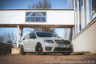 Škoda Octavia RS 2016 1800