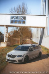 Škoda Octavia RS 2016 1800