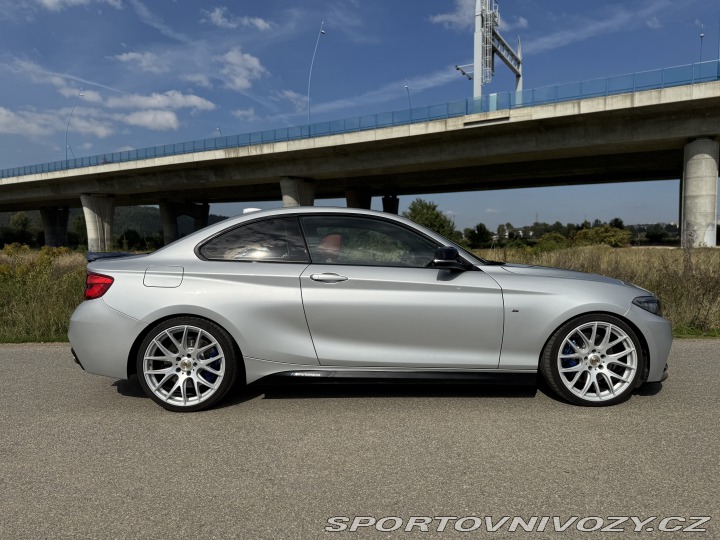 BMW 2 M235i 2016