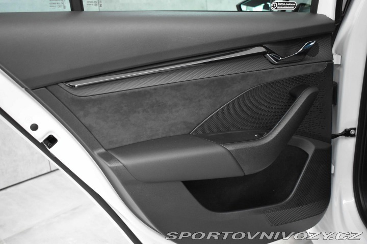 Škoda Octavia RS RS 2.0 TSI 180kW *DPH*ČR 2021