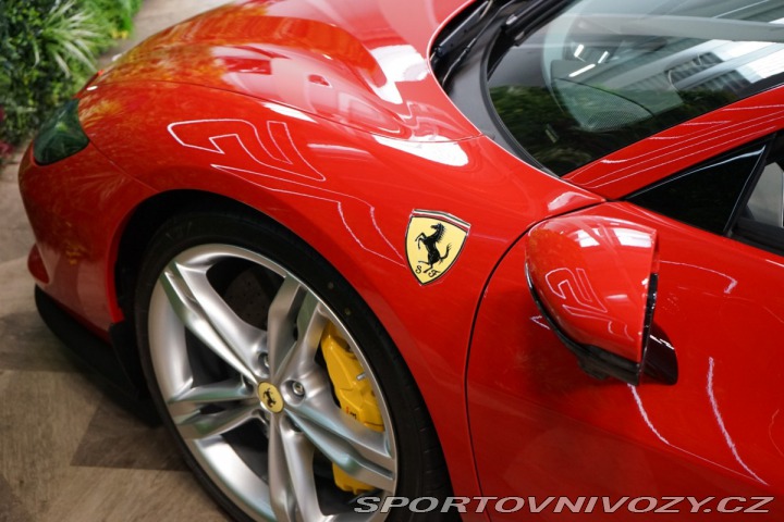 Ferrari 296 GTS LIFT*ACC*360*ZÁRUKA*C 2025
