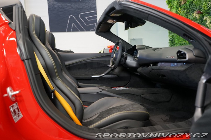 Ferrari 296 GTS LIFT*ACC*360*ZÁRUKA*C 2025