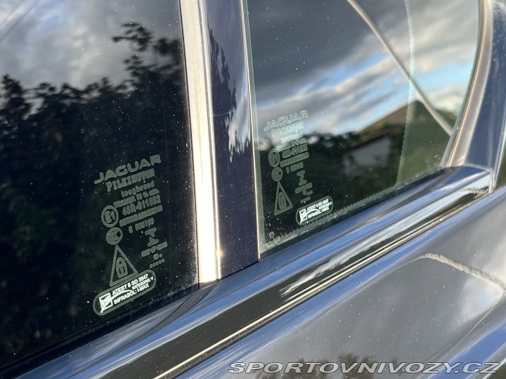 Jaguar XE 2,0D AWD R-sport 2018