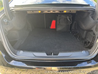 Jaguar XE 2,0D AWD R-sport 2018