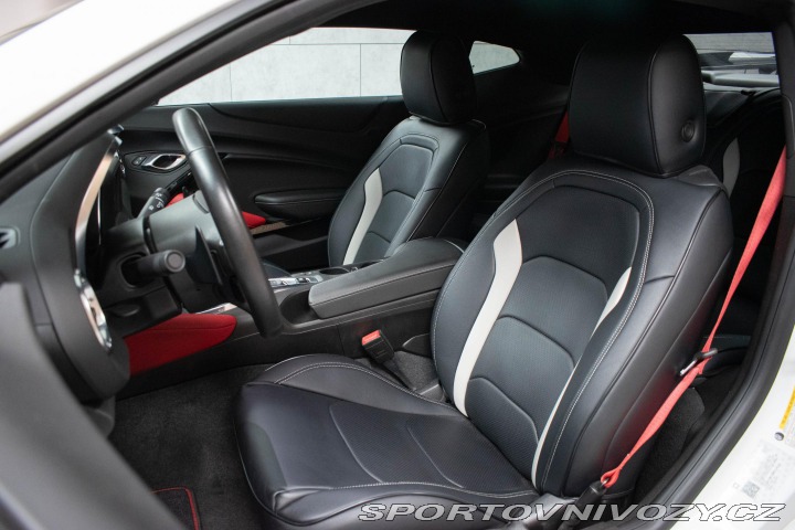 Chevrolet Camaro V8 6.2 339kW*A/T*2021*52. 2021