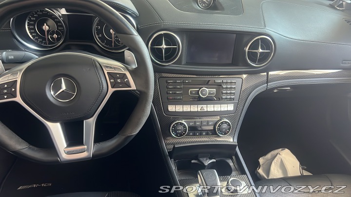 Mercedes-Benz SL 63 AMG Performance 2012