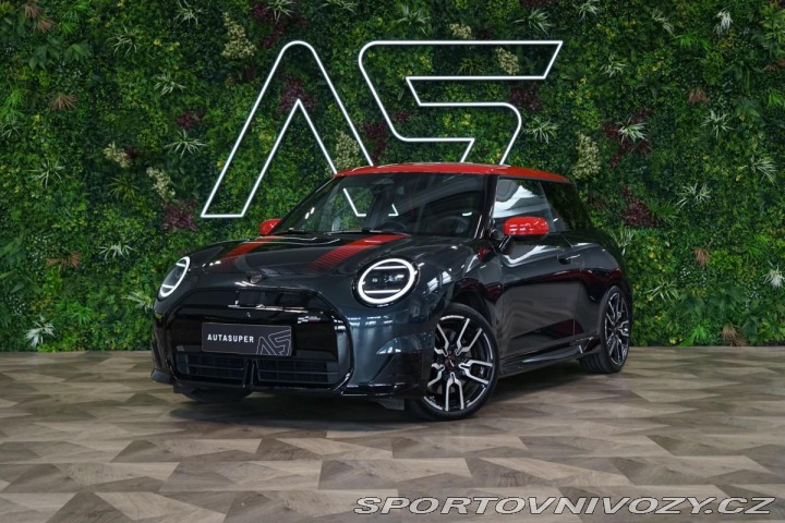 Mini Cooper JCW*PANO*PAKET XL*ZÁRUKA* 2024