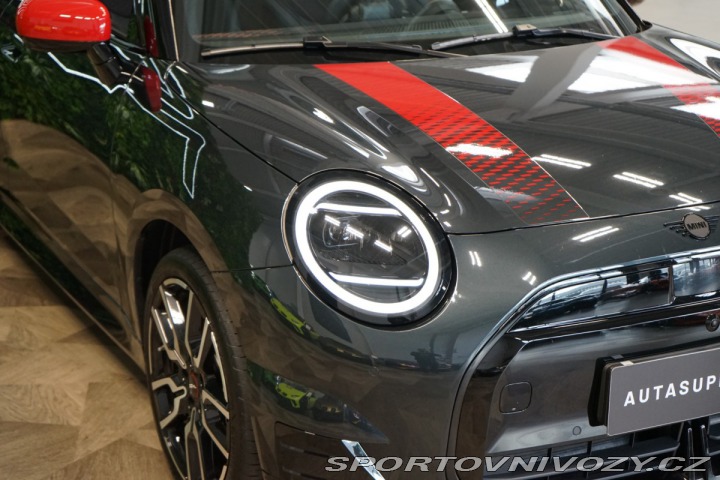 Mini Cooper JCW*PANO*PAKET XL*ZÁRUKA* 2024