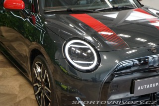 Mini Cooper JCW*PANO*PAKET XL*ZÁRUKA* 2024